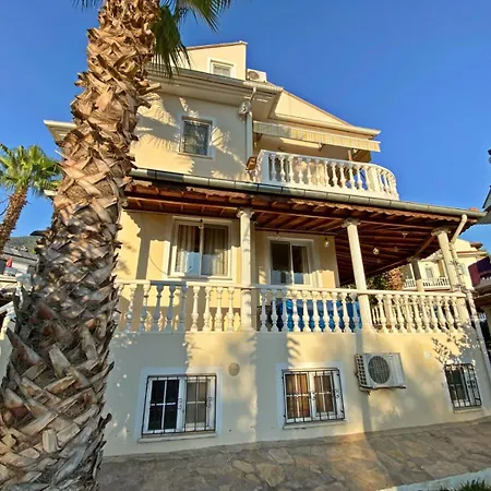 Villa Blue Lagoon Escape